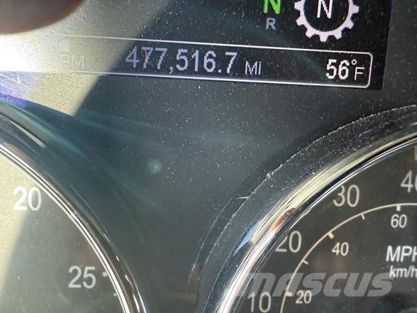 Peterbilt 567 Vlačilci