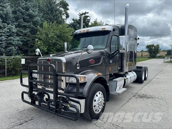Peterbilt 567 Vlačilci