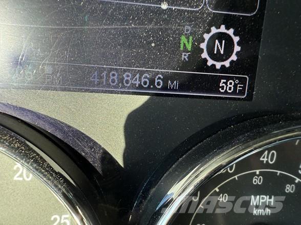 Peterbilt 567 Vlačilci