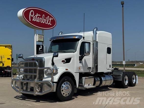Peterbilt 567 Vlačilci