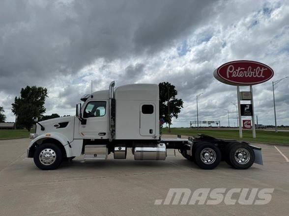 Peterbilt 567 Vlačilci