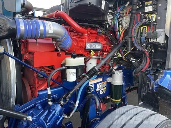 Peterbilt 567 Vlačilci