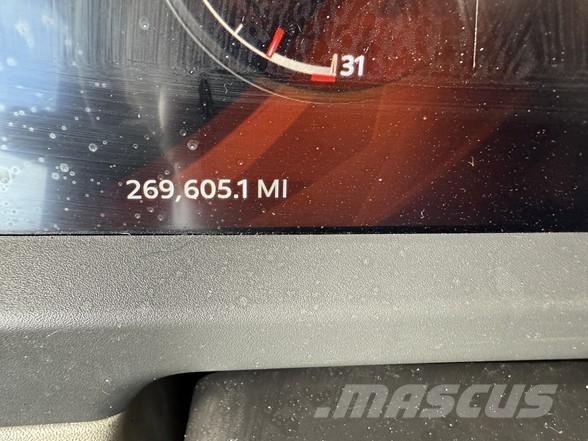 Peterbilt 567 Vlačilci