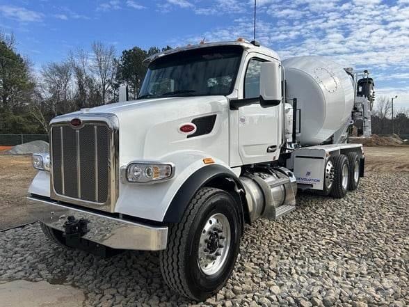 Peterbilt 567 Drugo