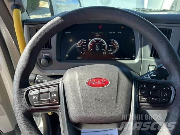 Peterbilt 567 Komunalni tovornjaki