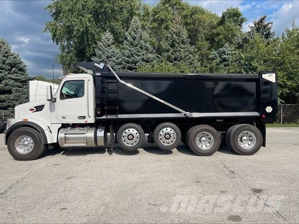 Peterbilt 567 Kiper tovornjaki