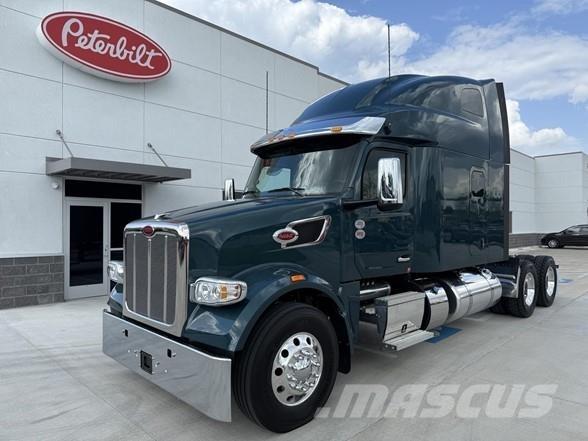 Peterbilt 567 Vlačilci