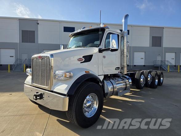 Peterbilt 567 Kiper tovornjaki