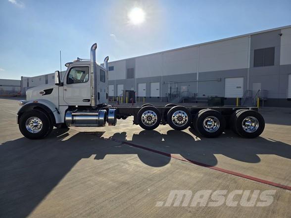 Peterbilt 567 Kiper tovornjaki