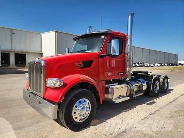 Peterbilt 567 Vlačilci