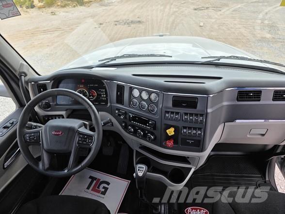 Peterbilt 567 Vlačilci