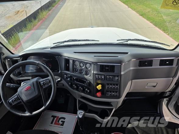 Peterbilt 567 Vlačilci