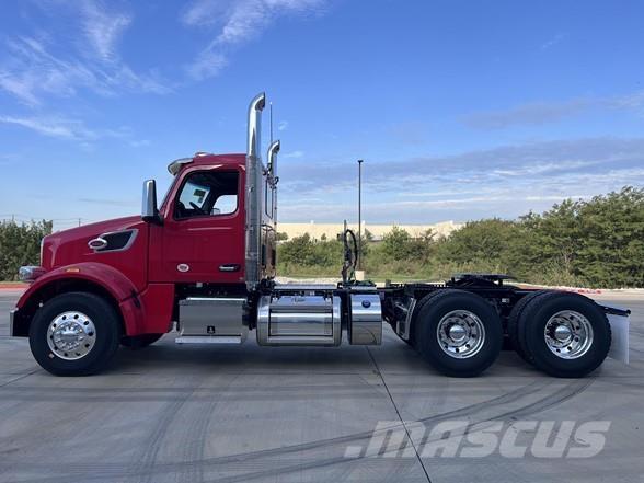 Peterbilt 567 Vlačilci