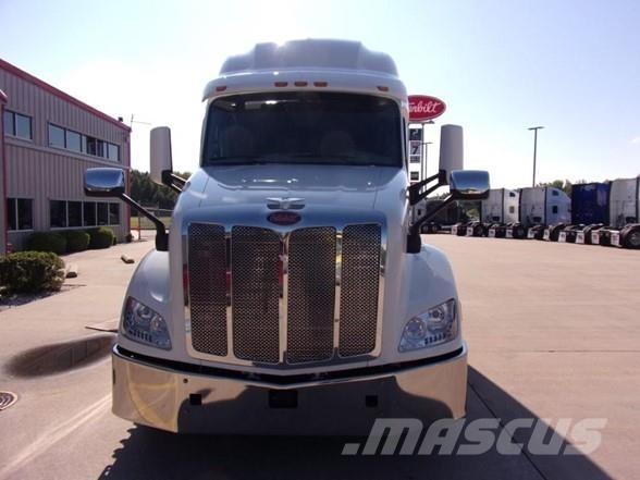 Peterbilt 579 Vlačilci