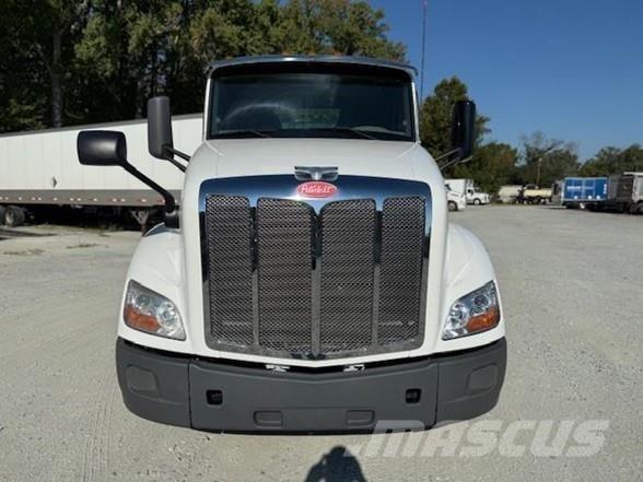 Peterbilt 579 Vlačilci