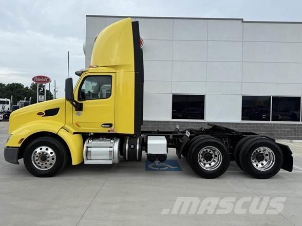 Peterbilt 579 Vlačilci