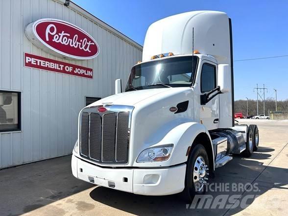 Peterbilt 579 Vlačilci