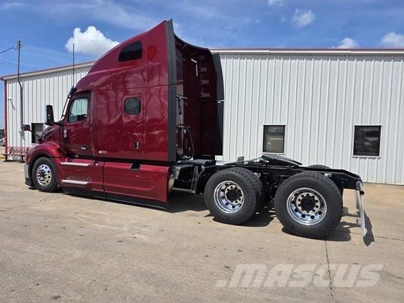 Peterbilt 579 Vlačilci