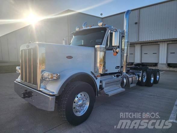 Peterbilt 589 Vlačilci