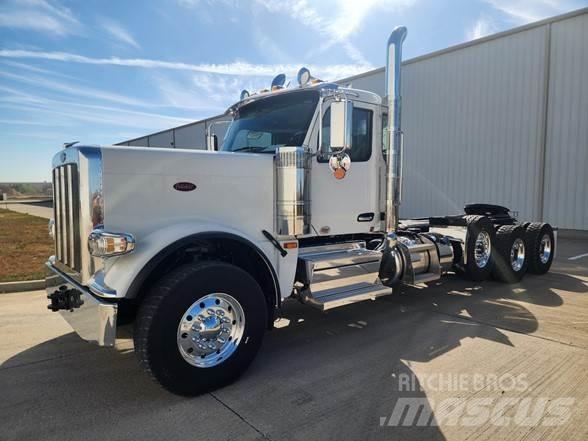 Peterbilt 589 Vlačilci