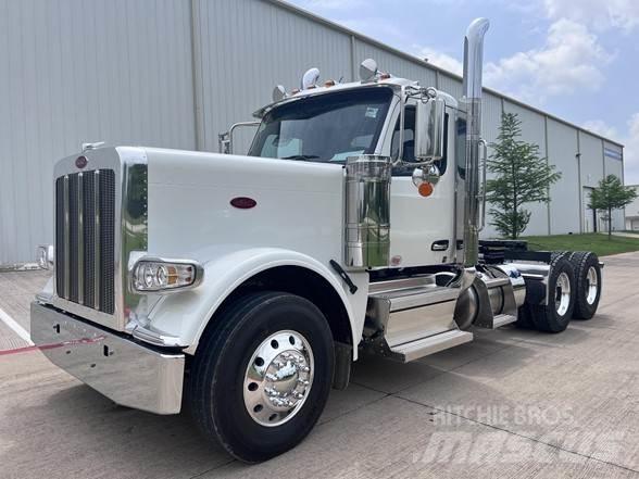 Peterbilt 589 Vlačilci