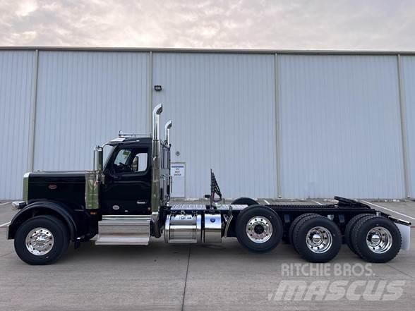Peterbilt 589 Vlačilci