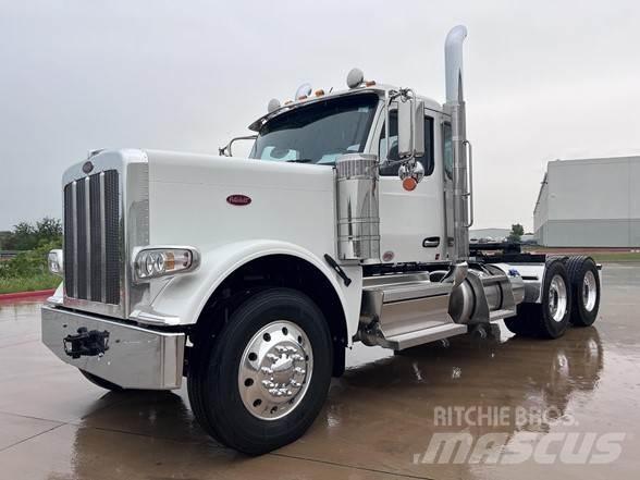 Peterbilt 589 Vlačilci
