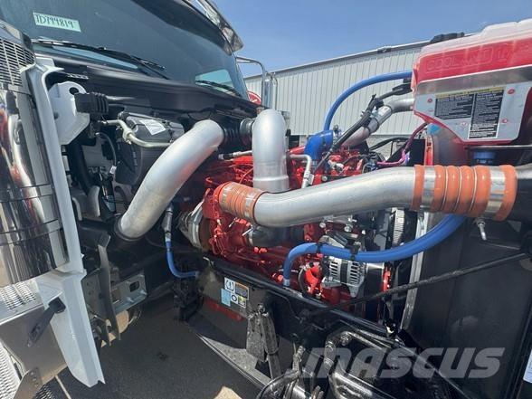 Peterbilt 589 Vlačilci