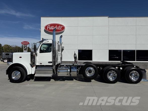 Peterbilt 589 Vlačilci