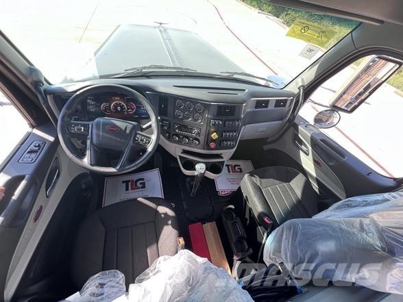 Peterbilt 589 Vlačilci