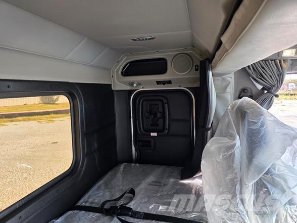 Peterbilt 589 Vlačilci