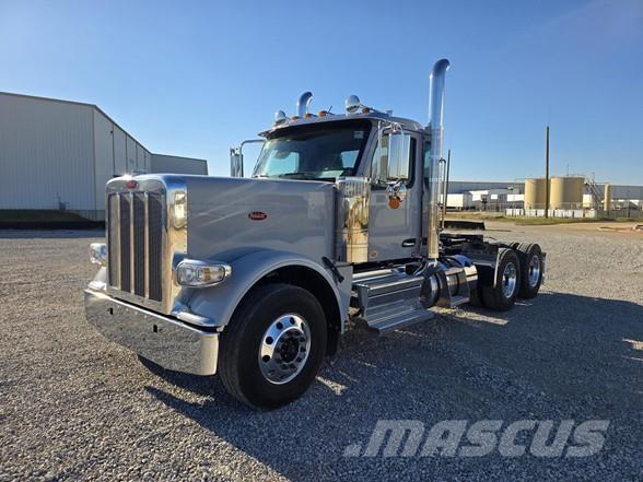 Peterbilt 589 Vlačilci