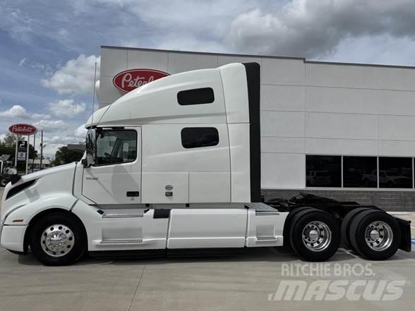 Volvo VNL42860 Vlačilci