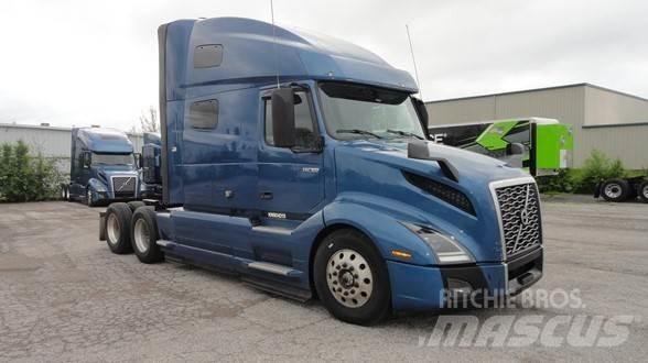 Volvo VNL64T760 Vlačilci