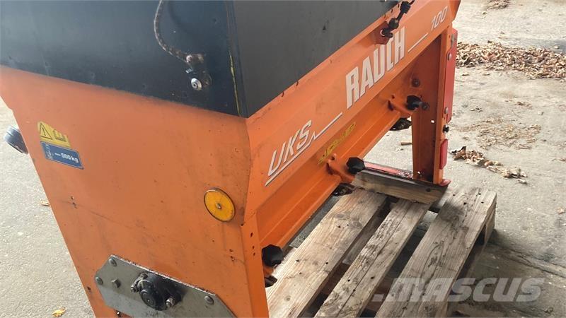 Rauch UKS 100 Trosilci peska in soli