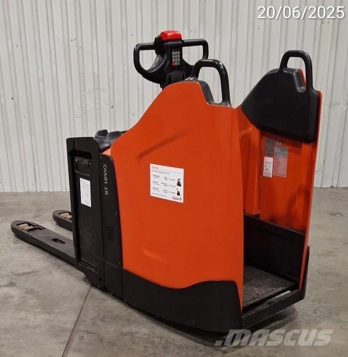 BT LPE200/8 Ročni paletnik