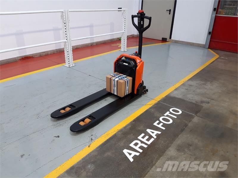 BT LHE155 Električni viličarji