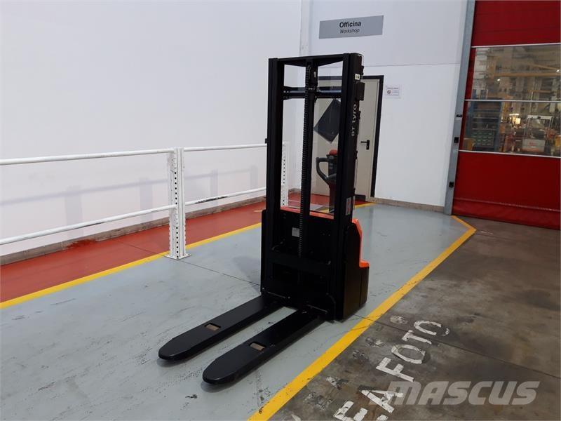 BT SHE100 Ročni paletni viličarji