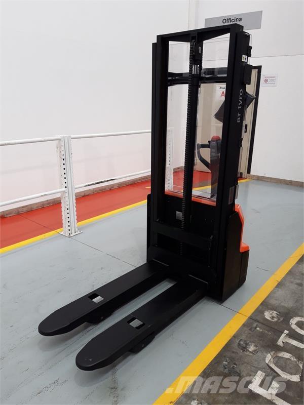 BT SHE100 Ročni paletni viličarji