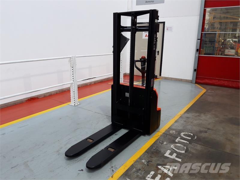 BT SHE100 Ročni paletni viličarji