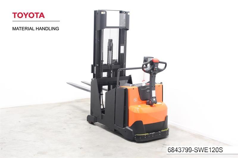 BT SWE120 Ročni električni viličar