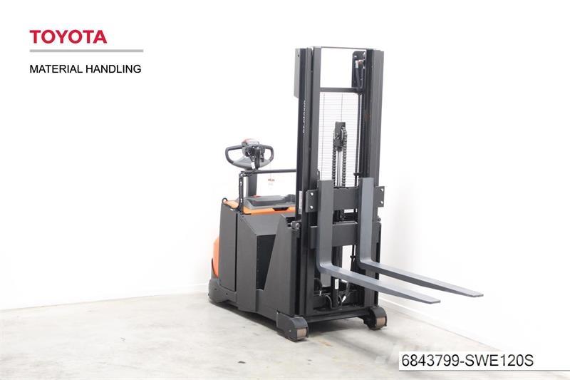 BT SWE120 Ročni električni viličar