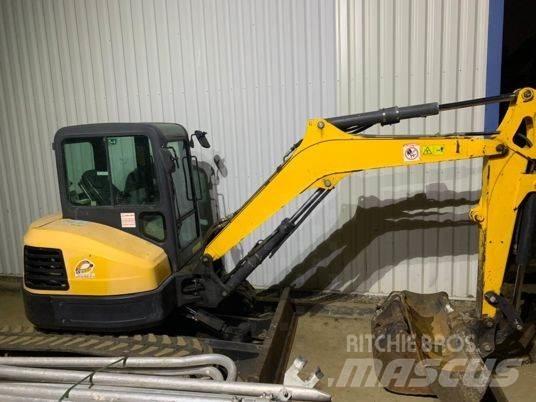 Bobcat E50 Mini bagri <7t