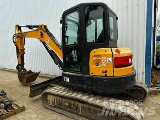 Bobcat E50 Mini bagri <7t