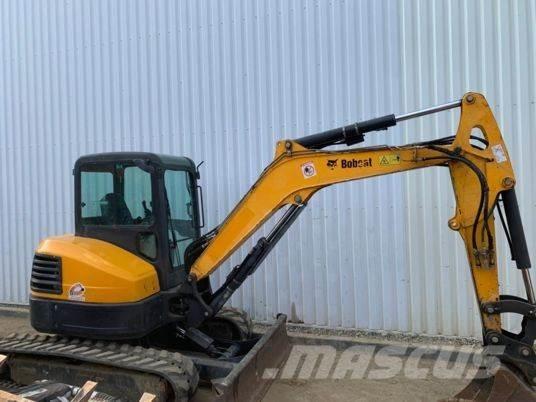 Bobcat E50 Mini bagri <7t