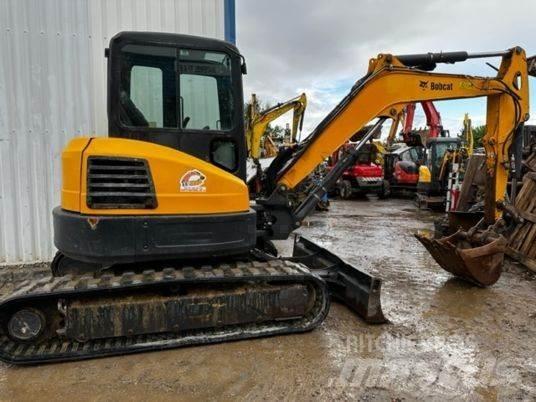 Bobcat E50 Mini bagri <7t