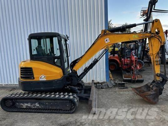 Bobcat E50 Mini bagri <7t