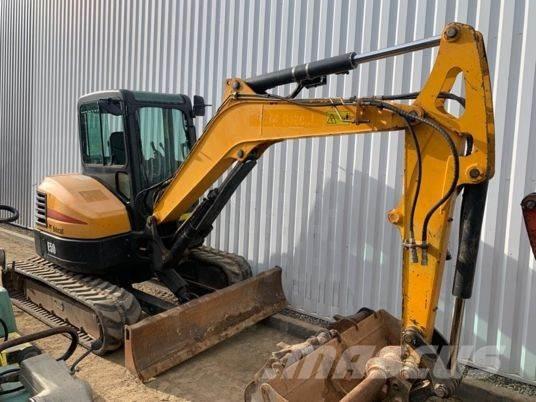 Bobcat E50EM Mini bagri <7t