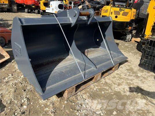  Godet 1M80 - axe 65 mm Žlice