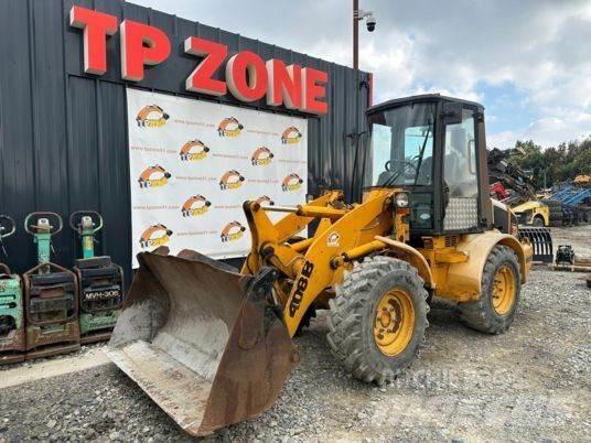 JCB 408 à 14500 € HT Kolesni nakladalci
